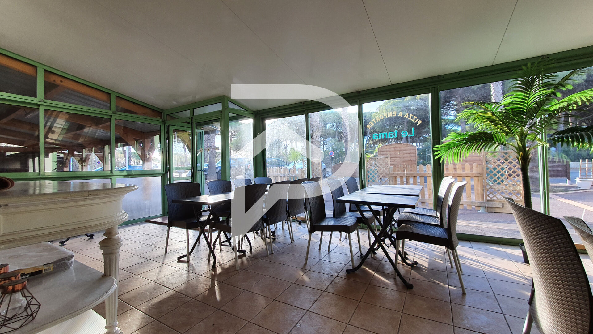 Photo du bien : Professionnel 150 m2