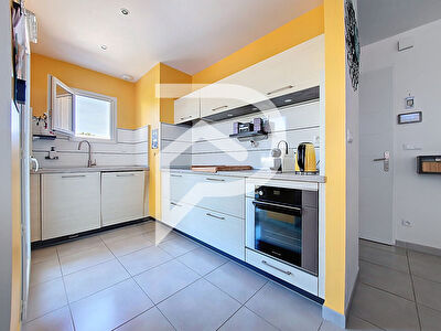 Maison  AGDE T4  d'environ 95m² + garage