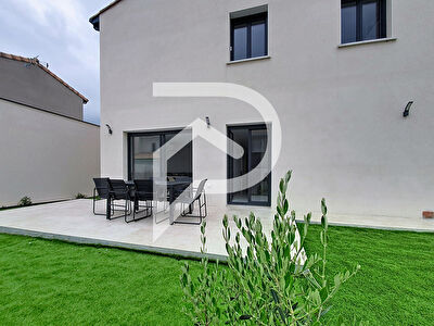 Villa Contemporaine VIAS -T6 130M2-GARAGE-