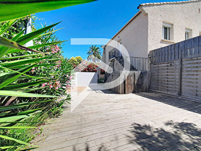 Appartement  T4 80m²  terrasse et parking