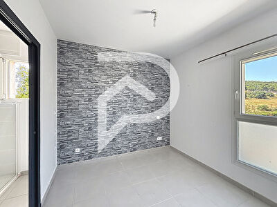 VILLA CONTEMPORAINE 3 FACES ? PISCINE ? 3 SUITES PARENTALES ? GARAGE ? AGDE