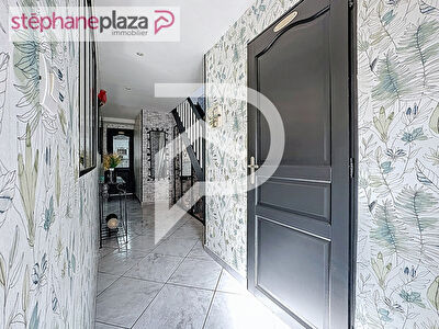 SEMI-PLAIN-PIED 123M2