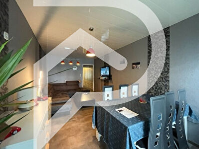 LOCATION : maison T5 (110 m²) à CHANTEHEUX