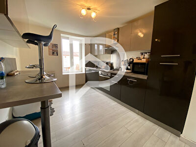 LOCATION : appartement T2 (d'environ 67 m²) à RAON L ETAPE