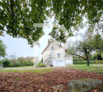 Maison Bar Sur Aube 4 pièce(s)