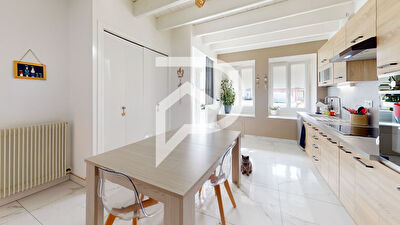 Maison  6 pièce(s)