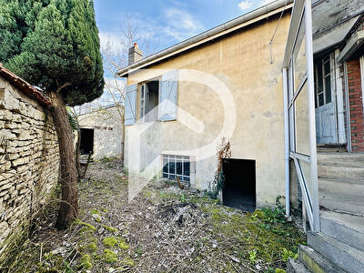 Opportunité investisseur : Logement à rénover entièrement à Chaumont