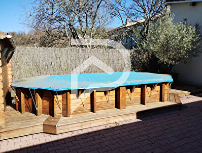 Maison 5 pièces entièrement rénovée avec piscine à Doulaincourt