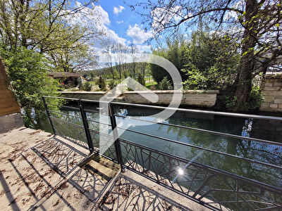 Maison 5 pièces entièrement rénovée avec piscine à Doulaincourt