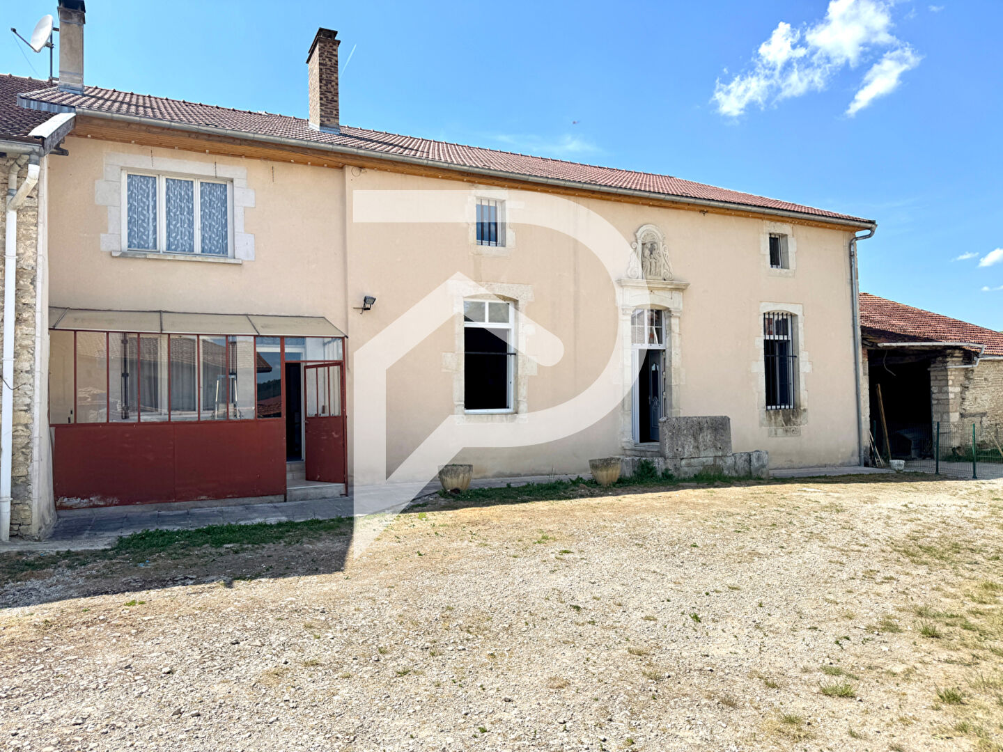 Photo du bien : Maison 7 pièces 233.3 m2