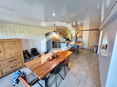 Maison 13 pièces 375 m² habitables située à Villiers-le-Sec