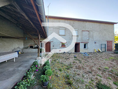 Maison Dommartin Le Saint Pere 4 pièce(s)