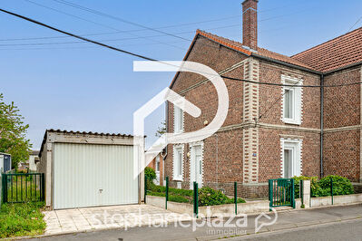 Maison de ville 5 pièces, jardin, garage