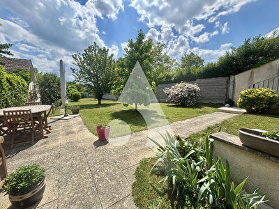 Maison Lisses 5 pièce(s) 87 m2 LISSES photo 7
