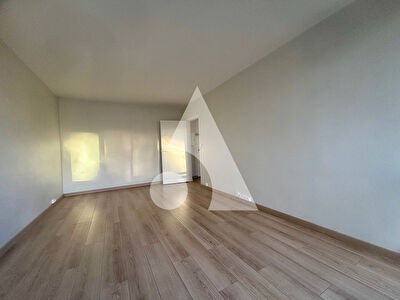 Appartement Mennecy 2 pièce(s) 44 m2 MENNECY photo 3