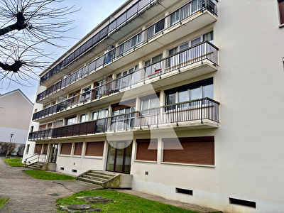Appartement Mennecy 2 pièce(s) 44 m2 MENNECY photo 9