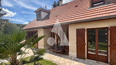 Maison Champcueil 6 pièce(s) 150 m2 Champcueil