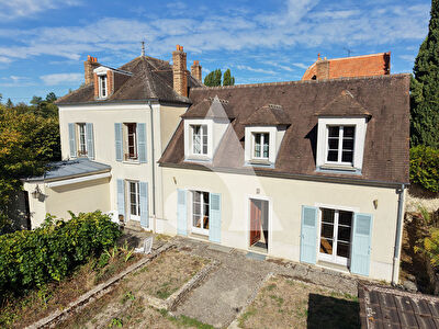 Maison La Ferte Alais 9 pièce(s) 204 m2 LA FERTE ALAIS