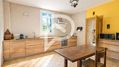 Maison Lombers 8 pièces 313 m² avec chenil