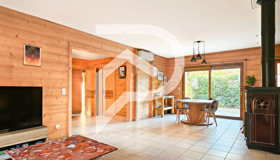 Maison 5 pièces avec dépendance