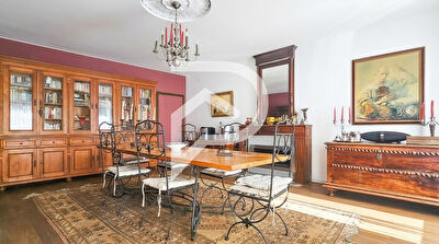 Maison Labastide Rouairoux  13 pièces 725m2