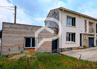 Maison Aussillon 4 pièces 86 m2 avec jardin