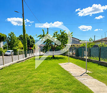 À louer  Maison familiale 5 pièces avec jardin à Labruguière