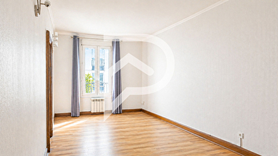 Appartement dernier étage 80 m²