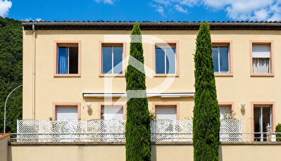 Appartement Mazamet 3 Pièces avec stationnement