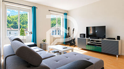 Appartement Mazamet 3 Pièces avec stationnement