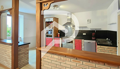 Maison 5 pièces 130 m2 à Montredon-Labessonnie