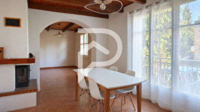 Maison plain-pied sur sous-sol 5 pièces 110 m²