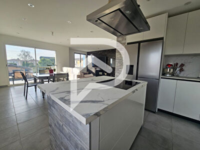 Villa familiale T5 Nievroz 137.6 m2 - clé en mains -