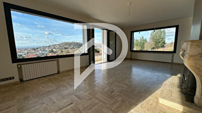 Villa Dagneux 260 m2 - vue exceptionnelle -