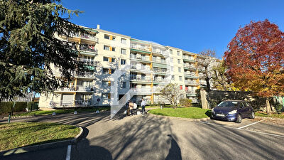 Appartement T3 avec balcon