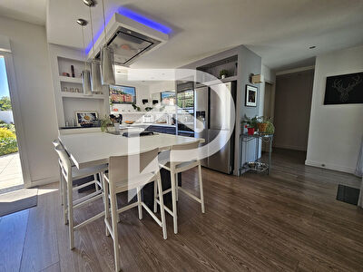 Maison Meyzieu 5 pièce(s) 140 m2