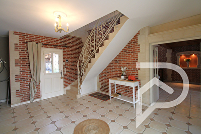 Maison Margny Sur Matz 6 pièce(s) 273 m2
