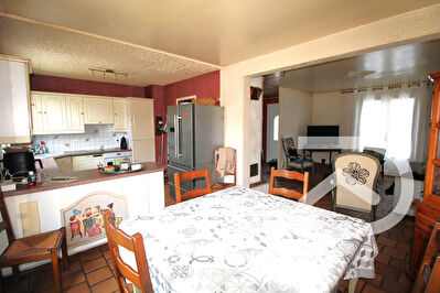 Maison Villers Sur Coudun 8 pièce(s) 121 m2