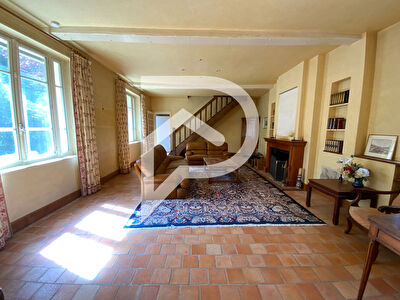 Maison Saint -Remy-L'Honoré 7 pièces 203 m2