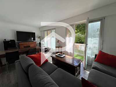 Appartement Elancourt 2 pièce(s) 59 m2