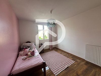 Maison Maurepas 7 pièce(s) 124 m2 Maurepas photo 4