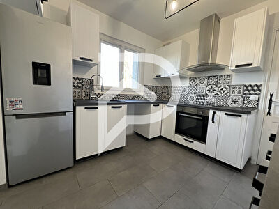 Maison Galluis 5 pièces 115 m2