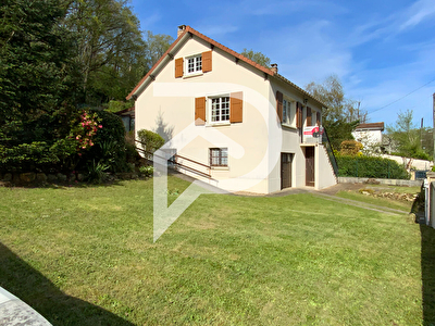 Maison Lévis-Saint-Nom 136m²