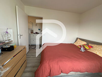 Appartement Montigny-le-bretonneux 2 pièce(s) 51 m2 MONTIGNY LE BRETONNEUX photo 7