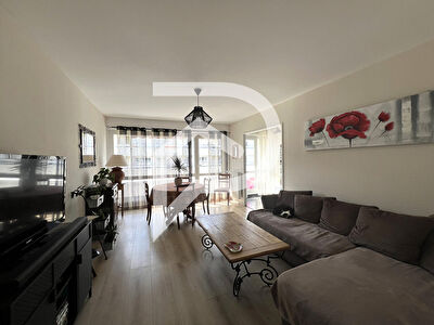 Appartement Les Essarts Le Roi 3 pièce(s) 65 m2