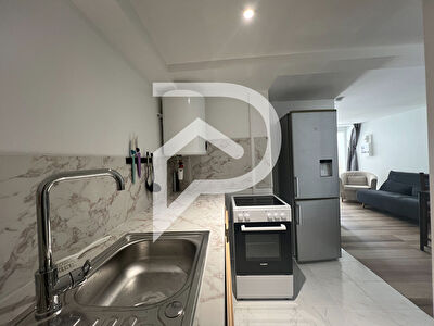 Appartement Maurepas 2 pièces 28 m2 MAUREPAS photo 3