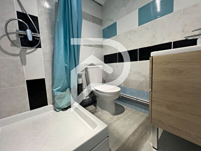 Appartement Maurepas 2 pièces 28 m2 MAUREPAS photo 6