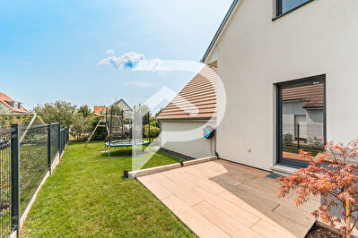 Maison Niederentzen 5 pièce(s) 142 m2