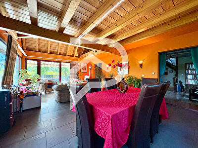 Maison Pfaffenheim 8 pièce(s) 180 m2