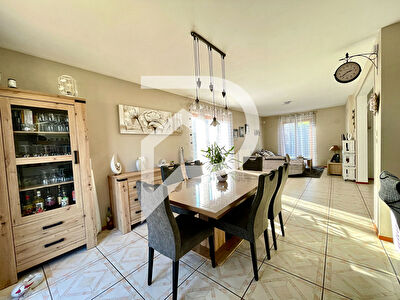 Maison Wettolsheim 5 pièce(s) 120 m2